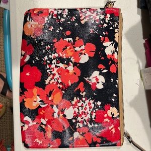 Floral wristlet, new condition